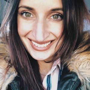 Meet your Posher, Erika